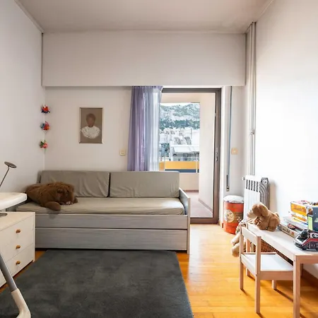 Lycabettus View Vintage Penthouse Flat In Exarchia * Athens