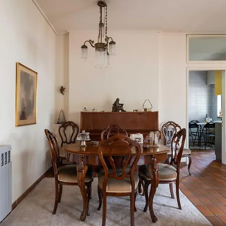 Apartment Lycabettus View Vintage Penthouse Flat In Exarchia Athens