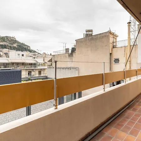Lycabettus View Vintage Penthouse Flat In Exarchia Athens