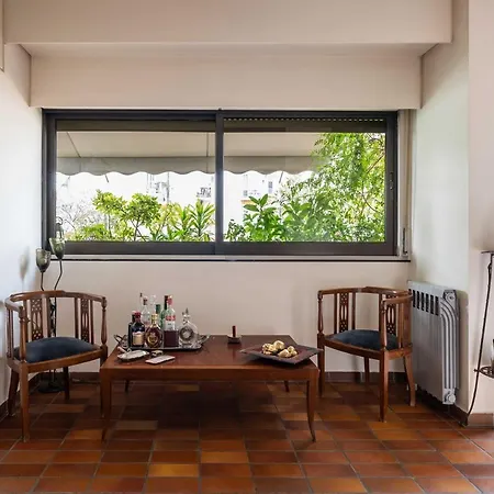 Apartment Lycabettus View Vintage Penthouse Flat In Exarchia *